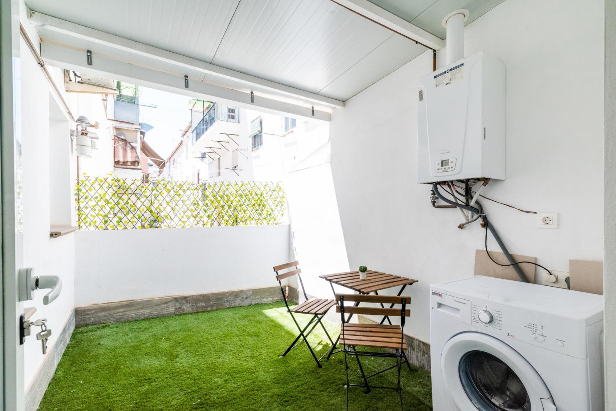 Pajaritos Suites Junto A Centro, Estacion De Tren Y Plaza De Toros Granada Eksteriør billede