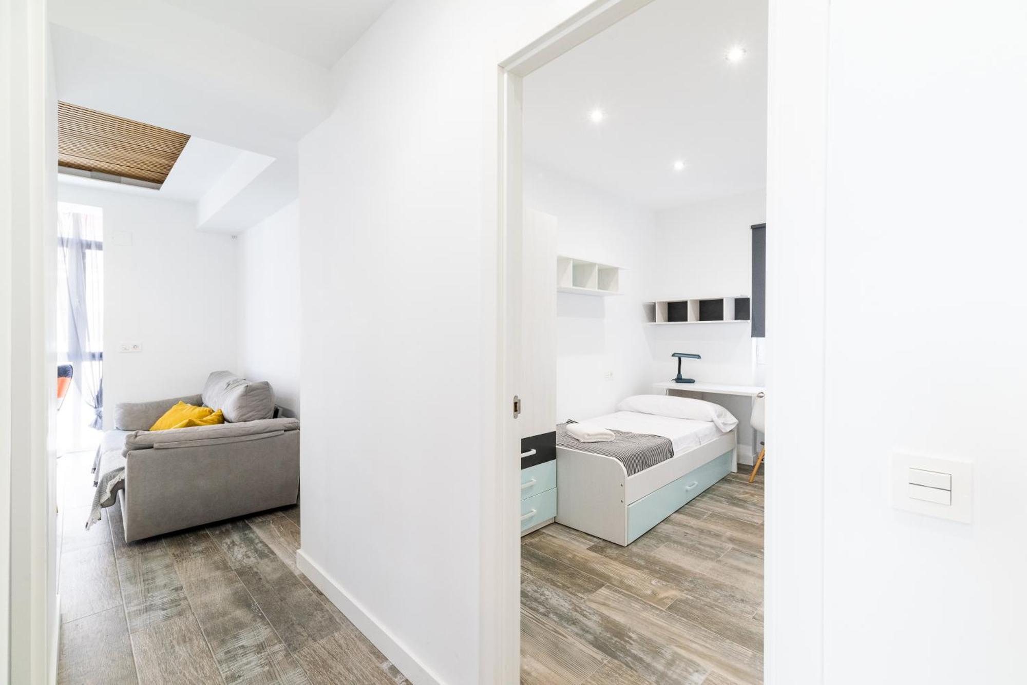 Pajaritos Suites Junto A Centro, Estacion De Tren Y Plaza De Toros Granada Eksteriør billede