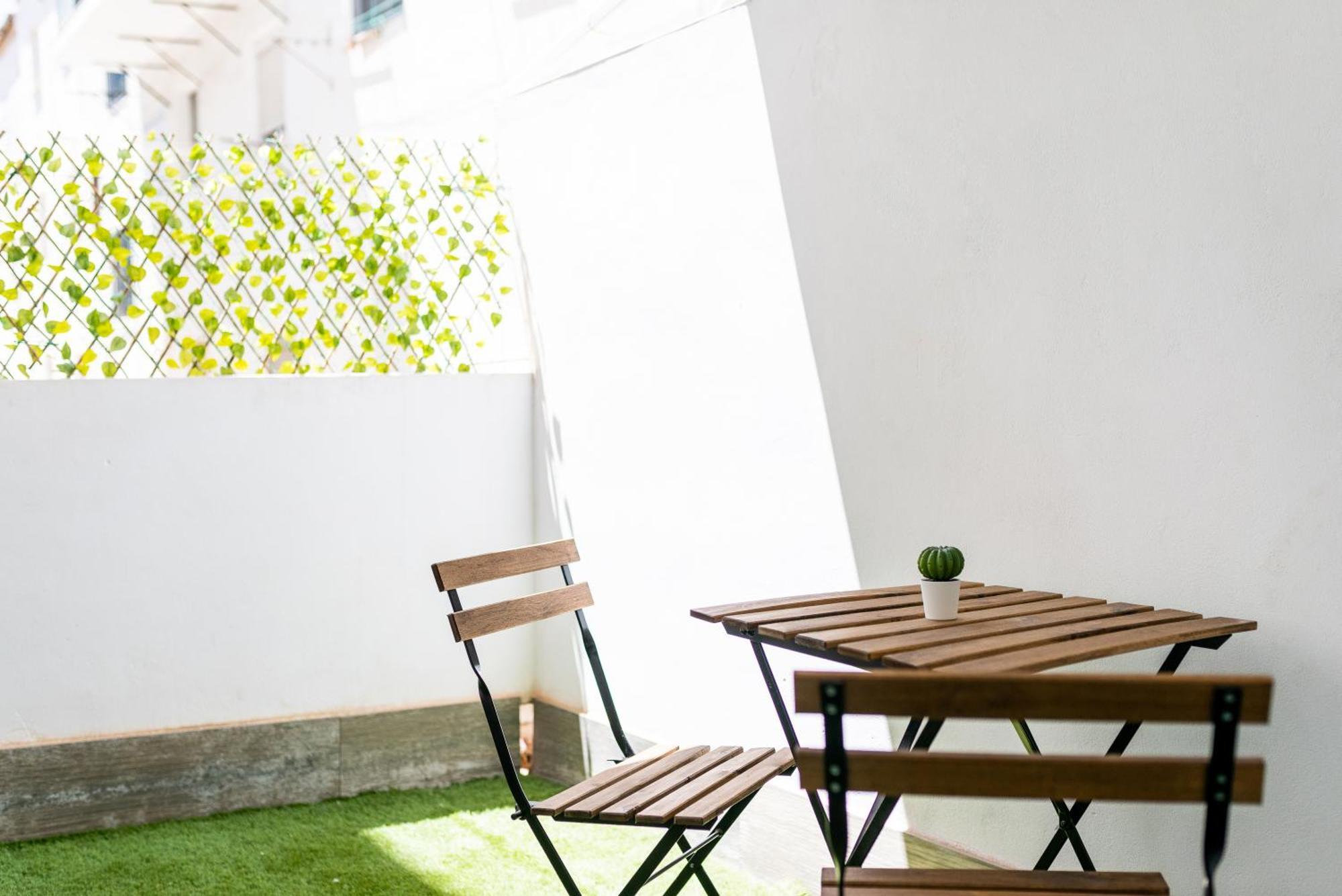 Pajaritos Suites Junto A Centro, Estacion De Tren Y Plaza De Toros Granada Eksteriør billede