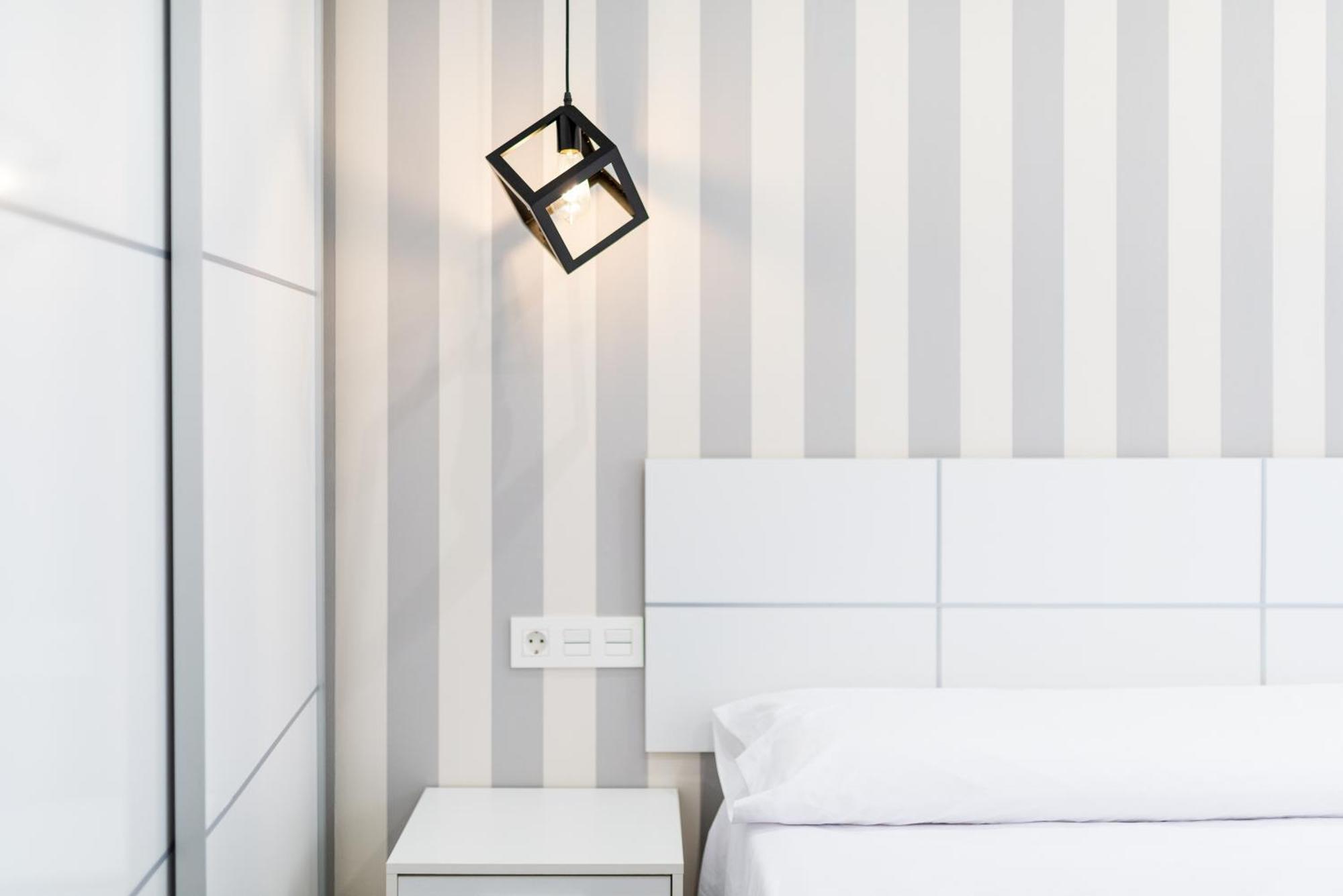 Pajaritos Suites Junto A Centro, Estacion De Tren Y Plaza De Toros Granada Eksteriør billede